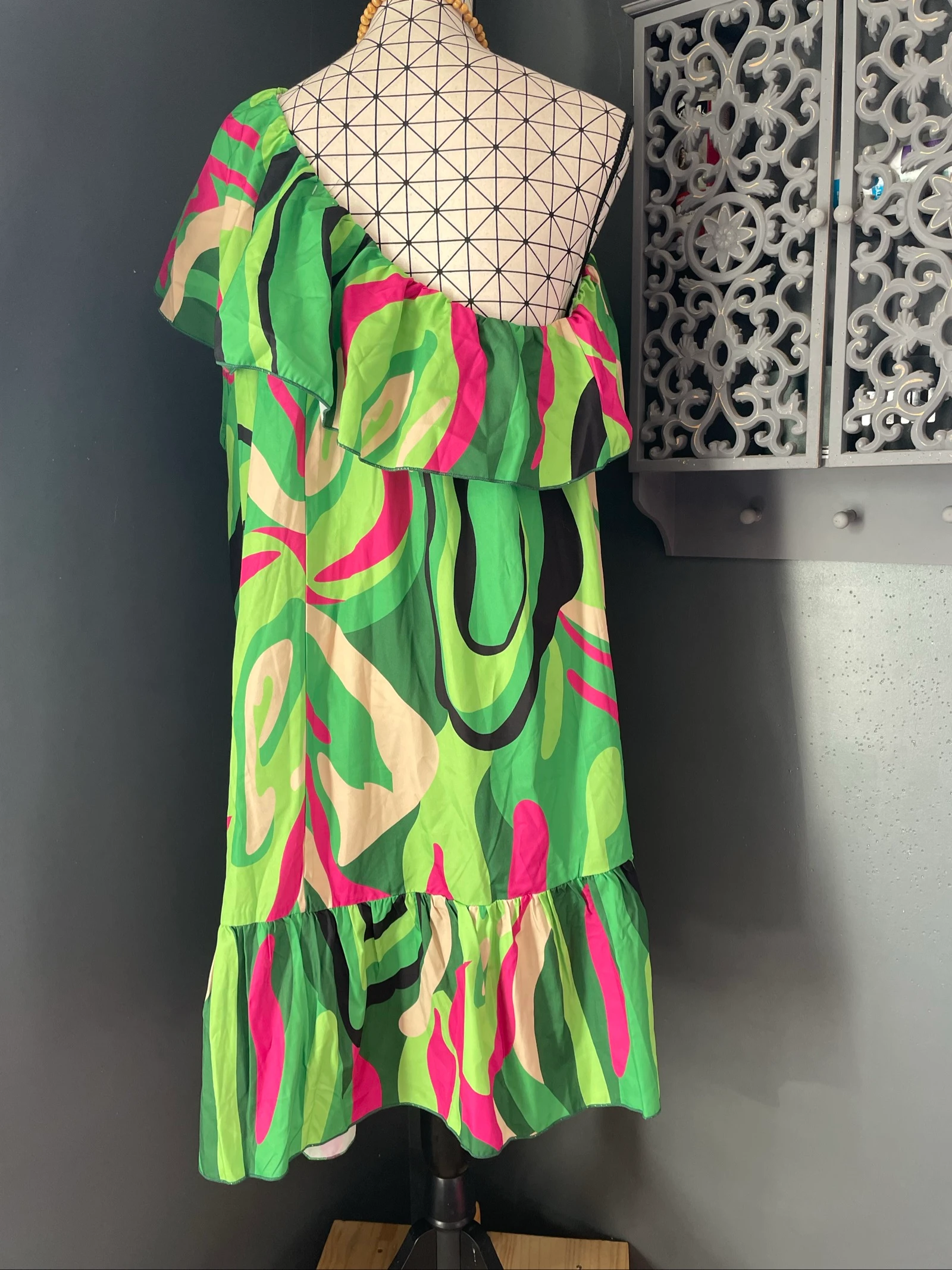 🌸 groene meerkleurige jurk grote maat 56 schoudervrije volant losse trendy jurk 🌸 – photo 5